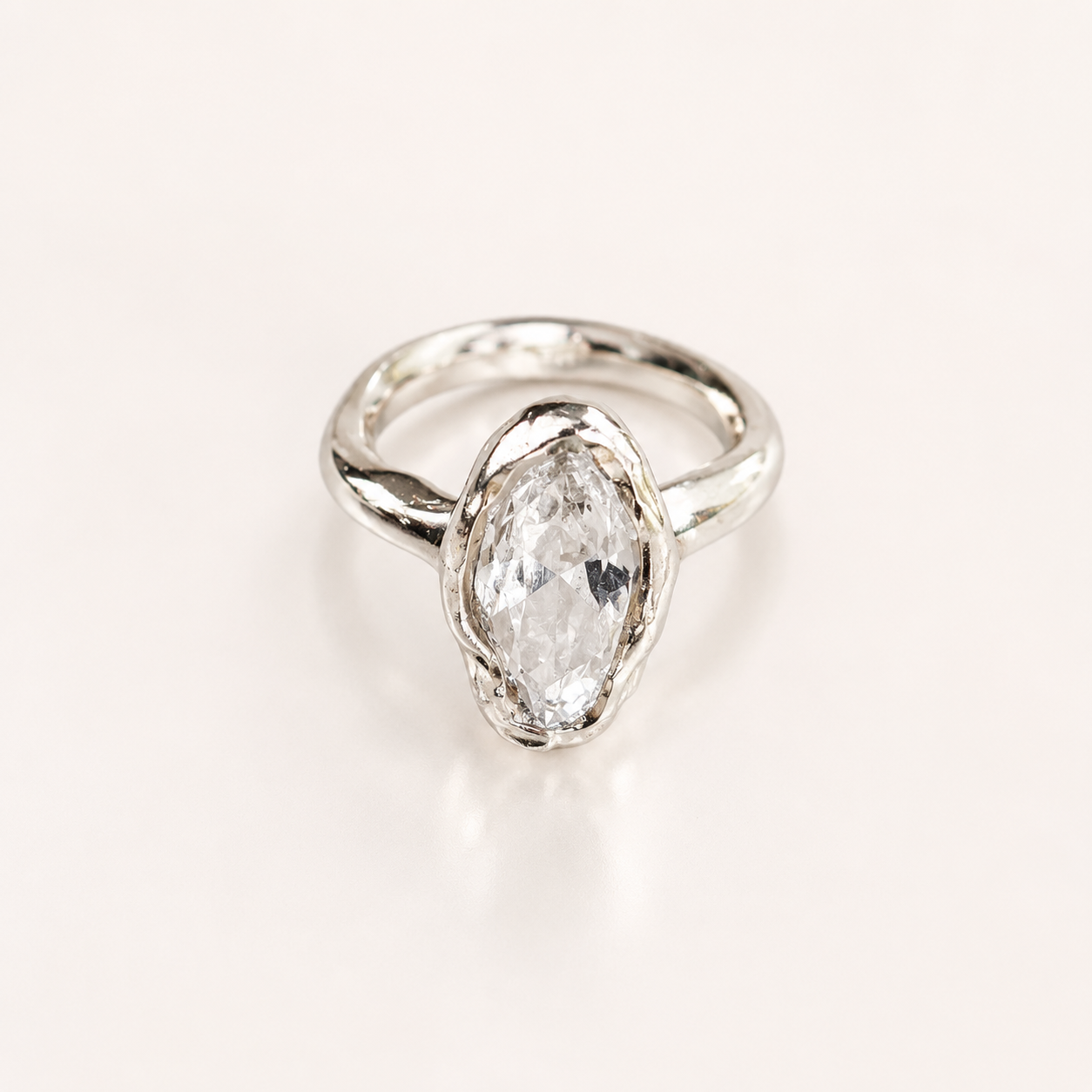 Oyster Ring