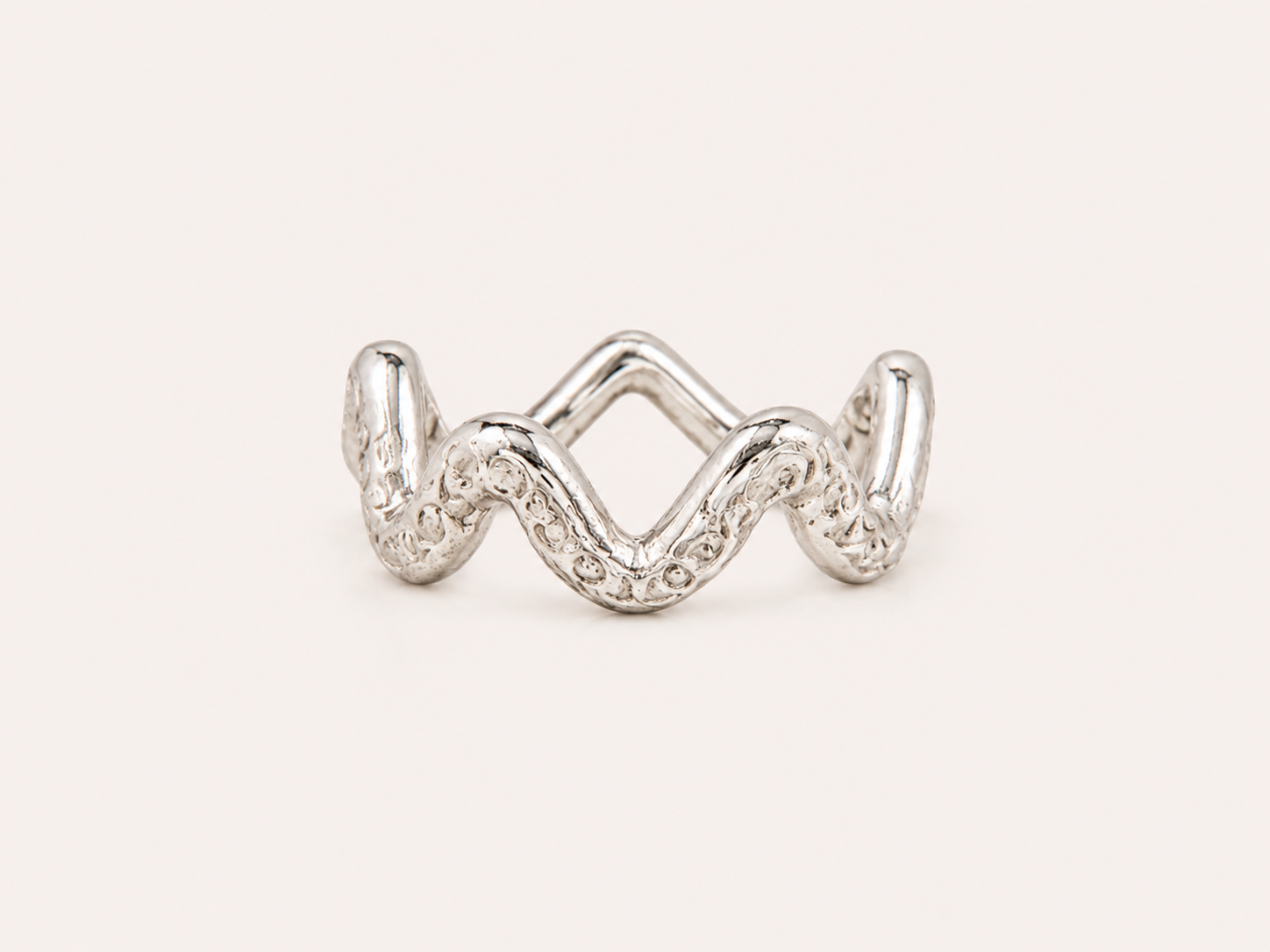W Ring